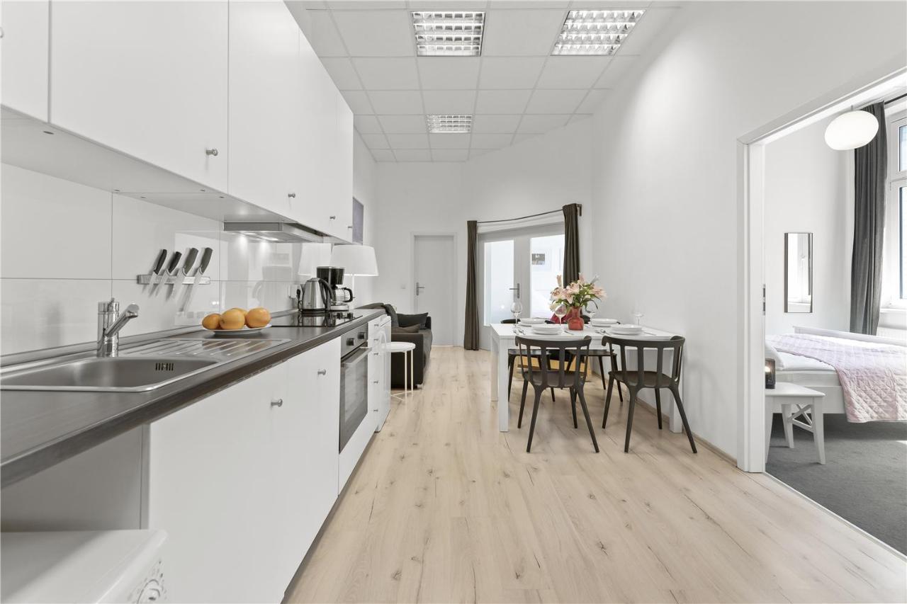 33 Abcd Alexanderplatz Appartement *